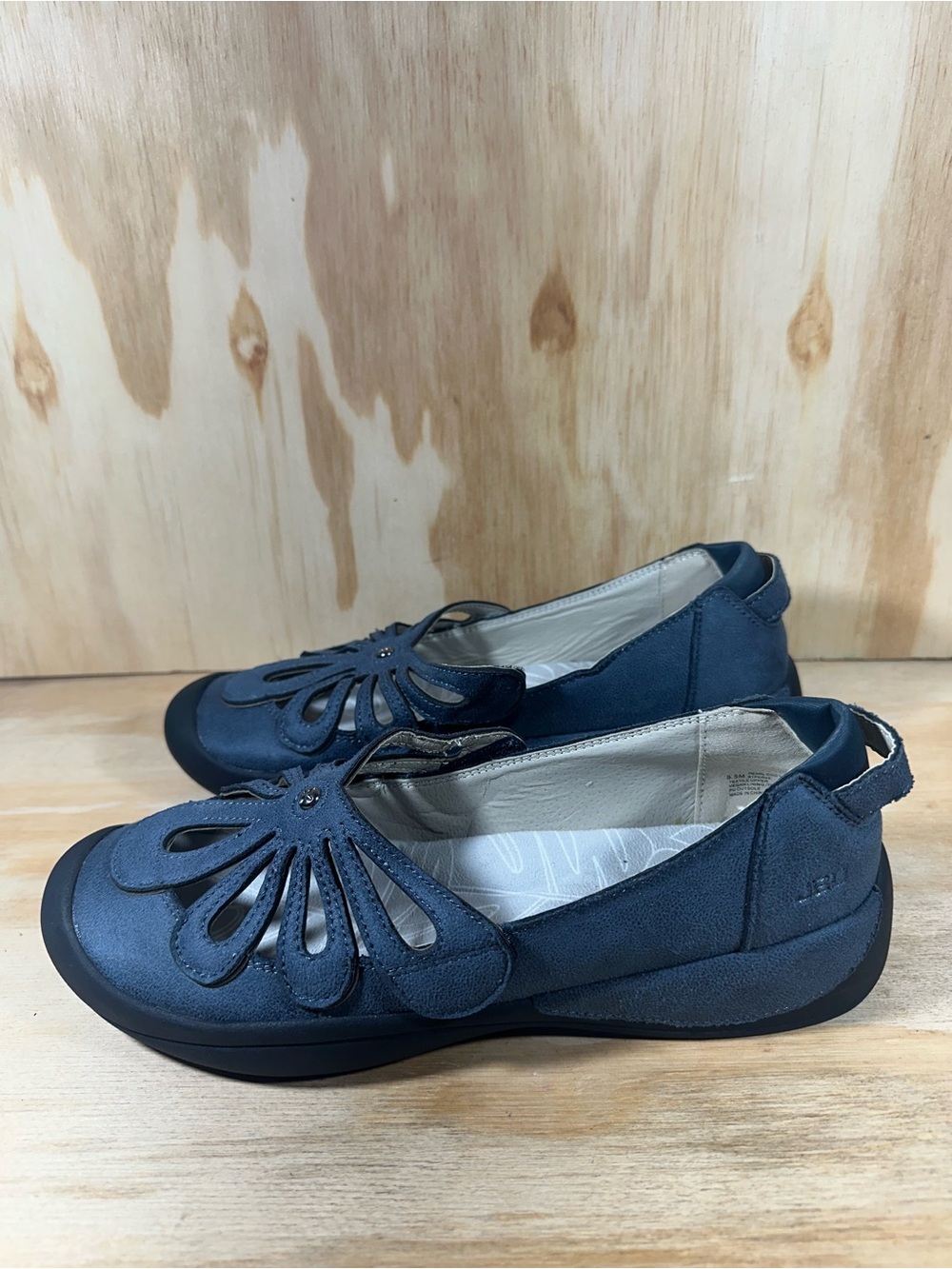 JBU Navy Slip-On Ballet Flats Women’s Size 8.5